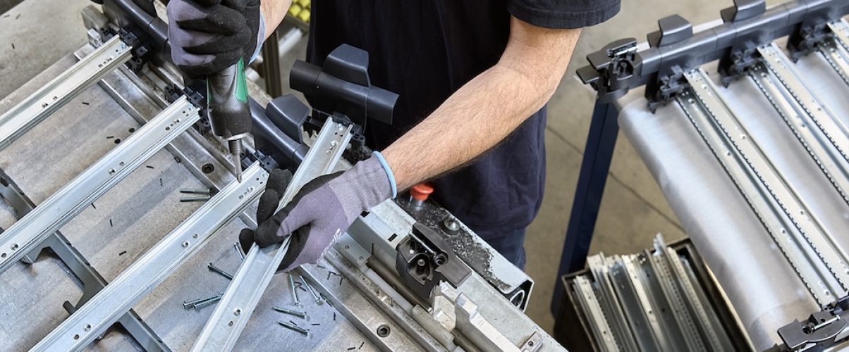 component-assembly-metal-processing-metal-processing-minifaber_03